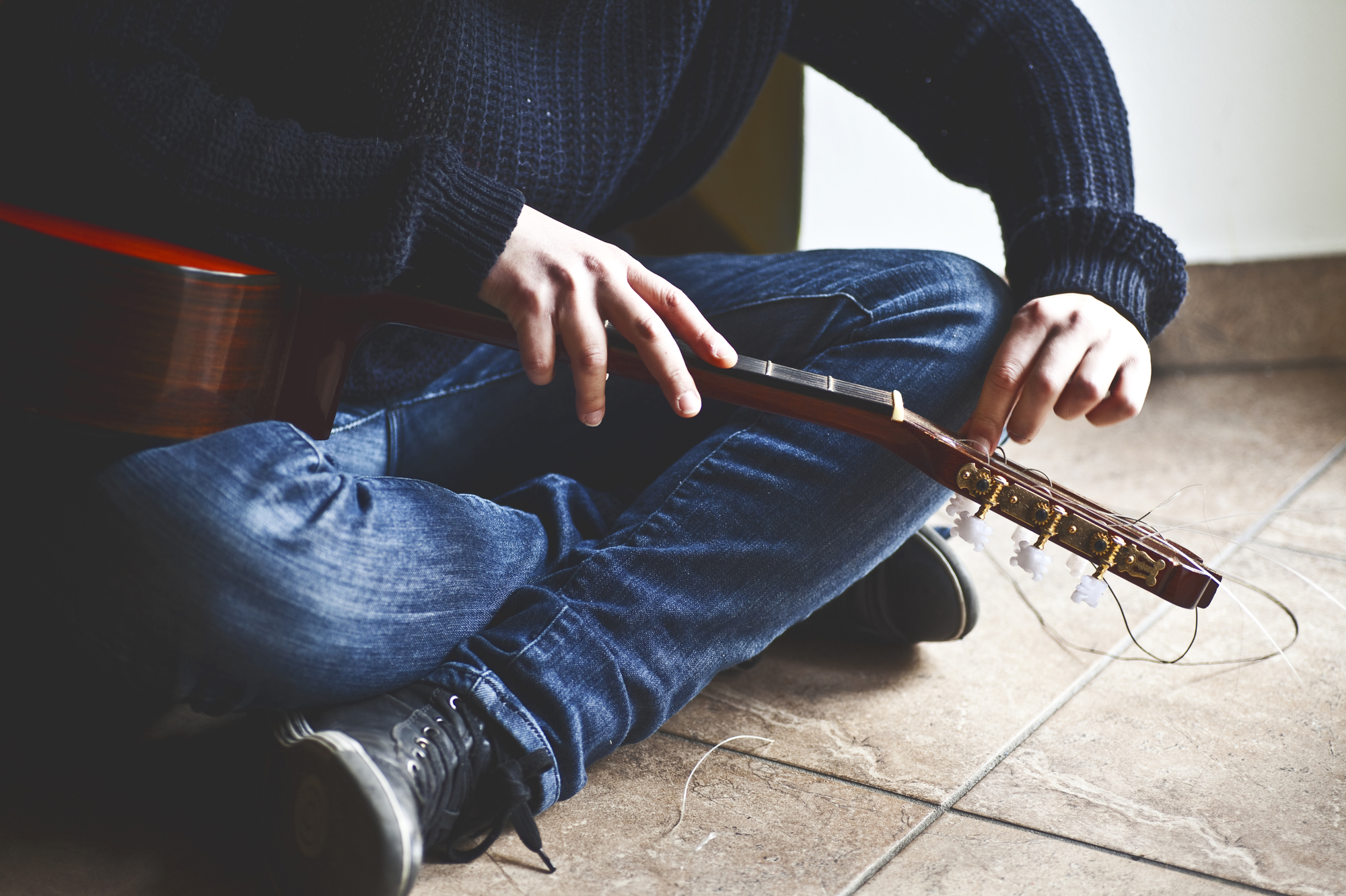 guitar tuning pegs