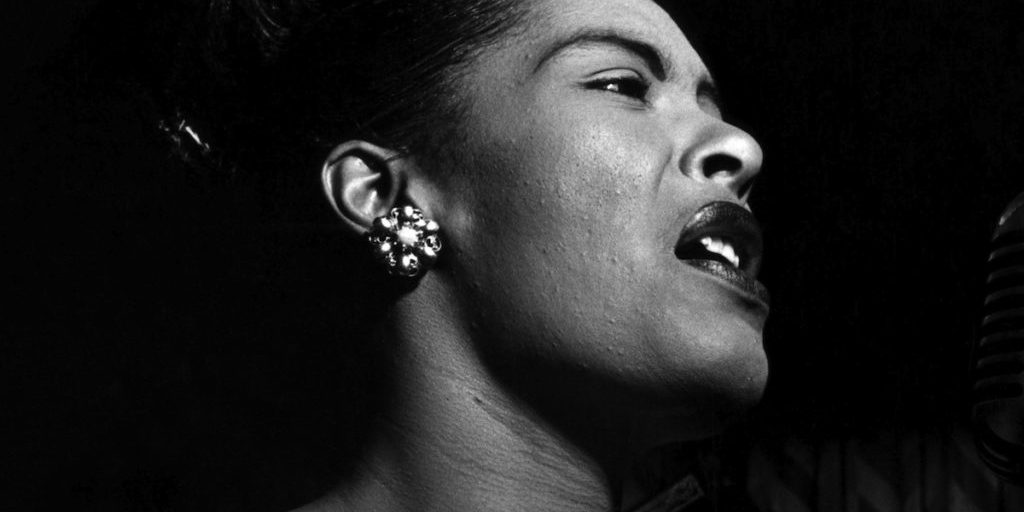 UNITED STATES - MARCH 27:  CARNEGIE HALL  Photo of Billie HOLIDAY  (Photo by William Gottlieb/Redferns)