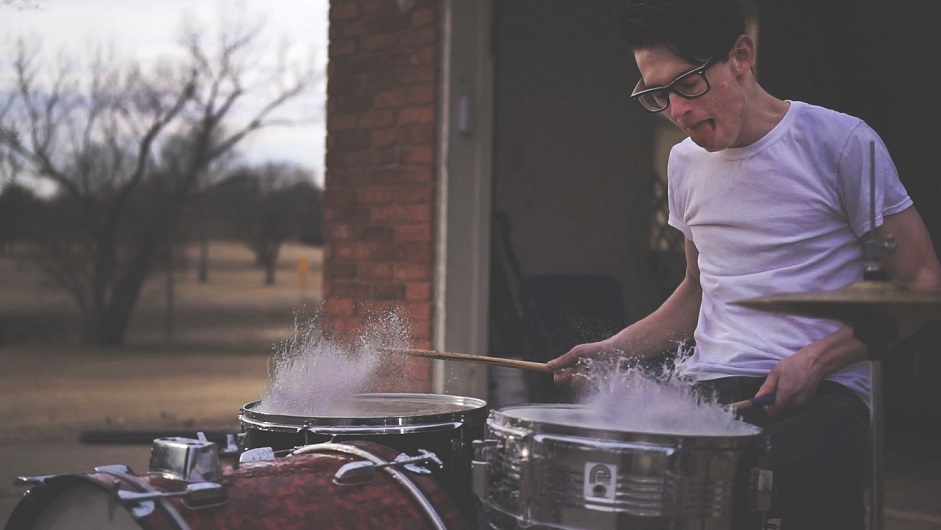 acoustic vs electric drum kits